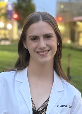 Portrait of Sierra DeWeese